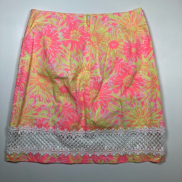 Lilly Pulitzer yellow pink floral print skirt 2 - Picture 5 of 7